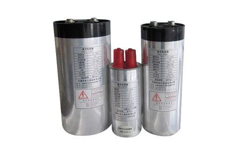 哪些環(huán)境會(huì)對電容器的性能產(chǎn)生影響？