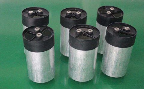 補(bǔ)償電容器共補(bǔ)和分補(bǔ)是什么意思？